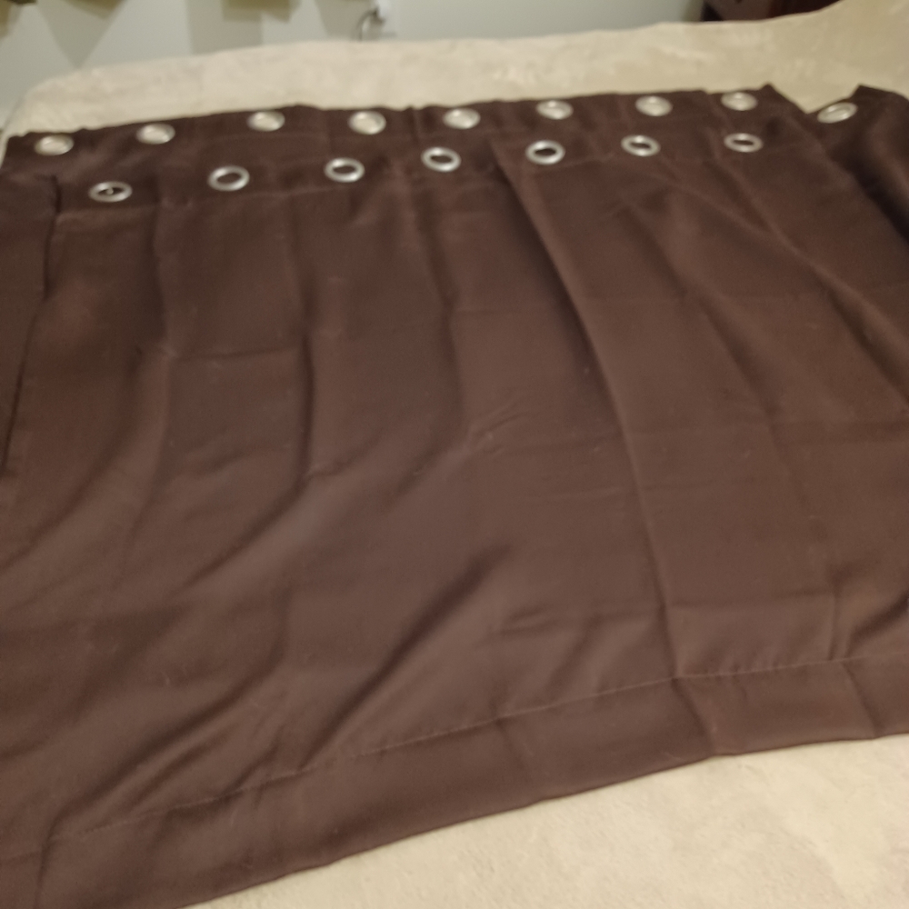 1 Pair Room Darkening Curtains